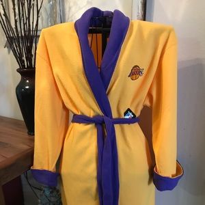 Lakers Robe NEW